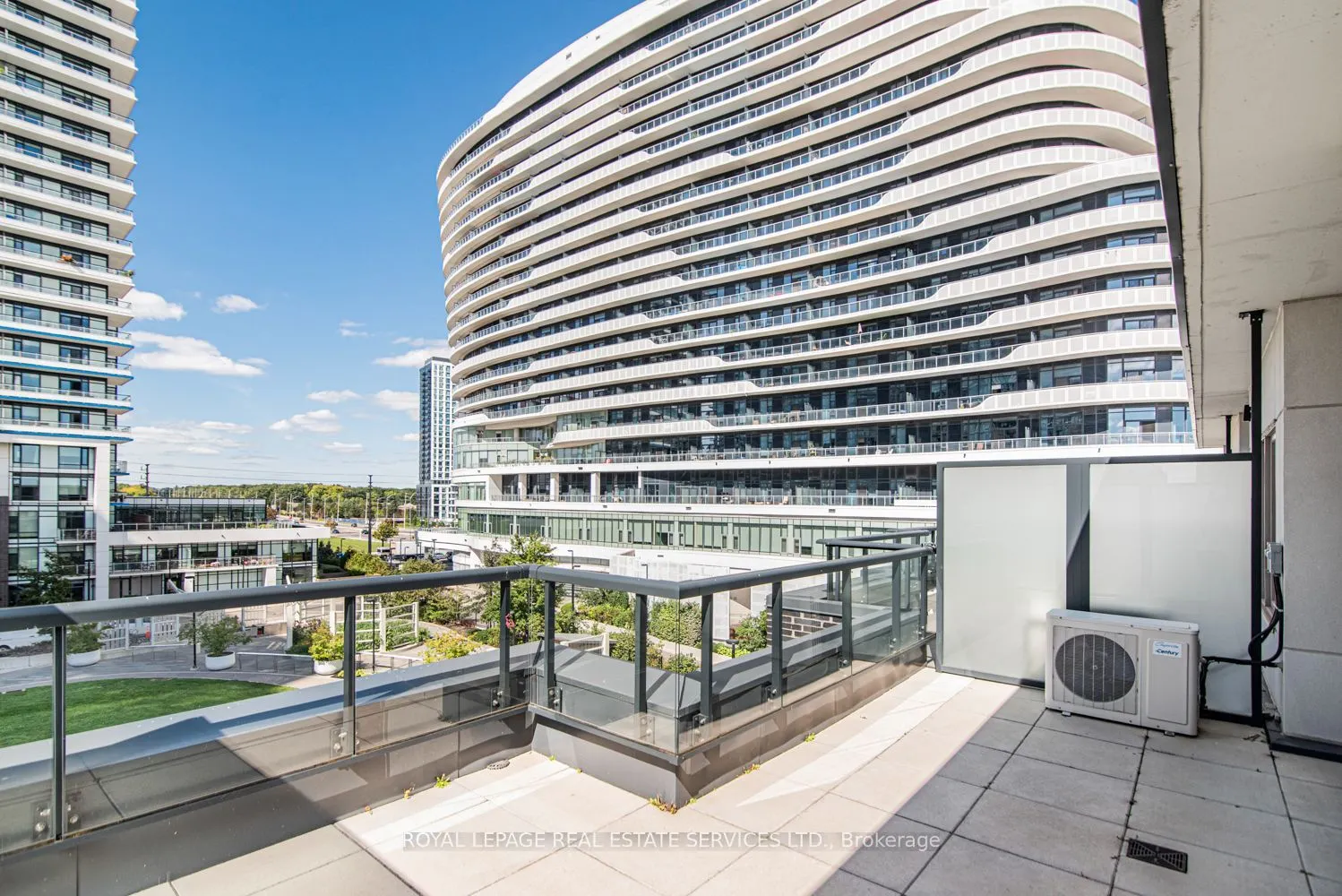 2530 Eglinton Avenue W #117
