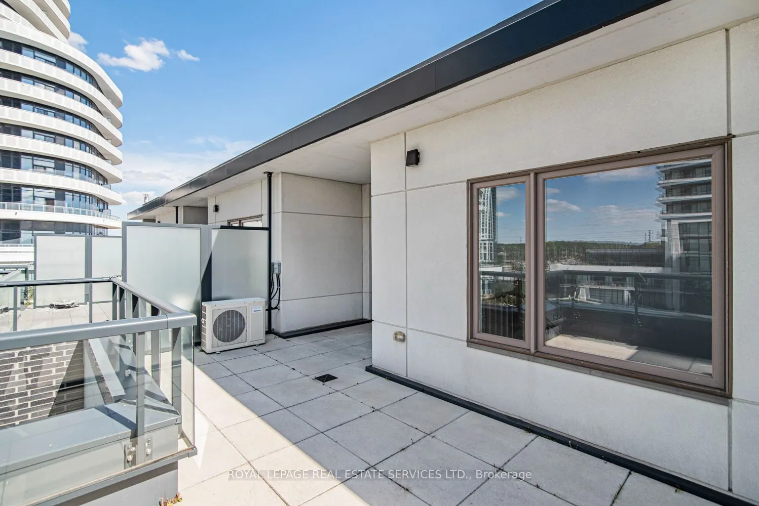 2530 Eglinton Avenue W #117