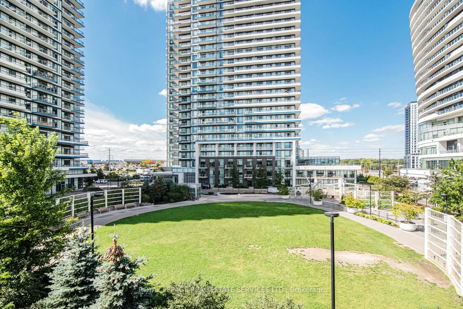 2530 Eglinton Avenue W #117