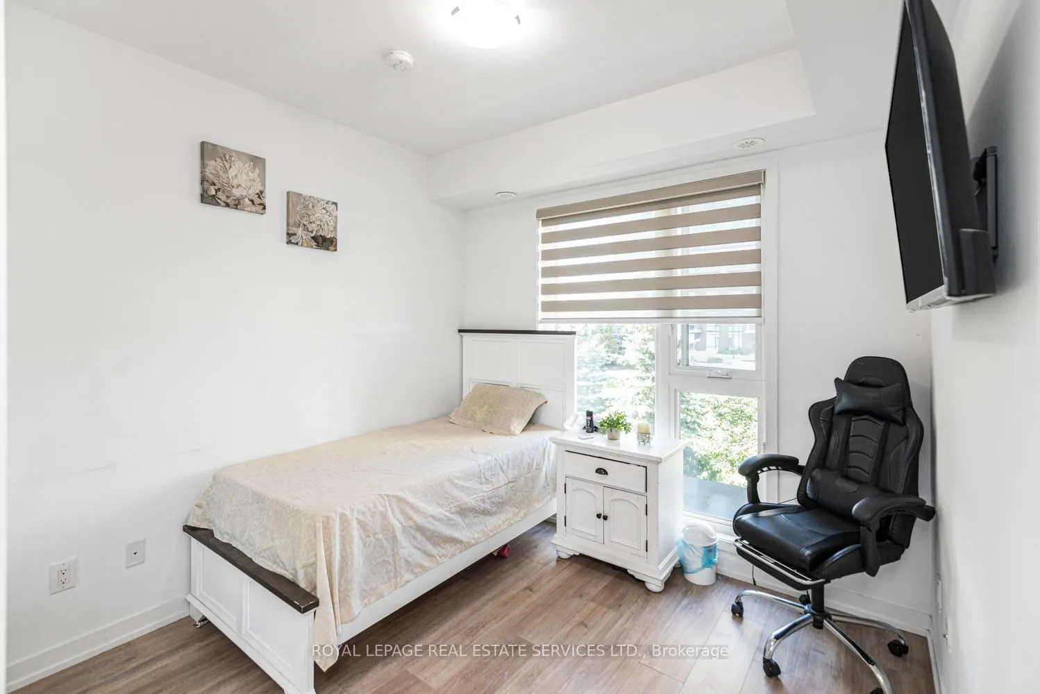2530 Eglinton Avenue W #117