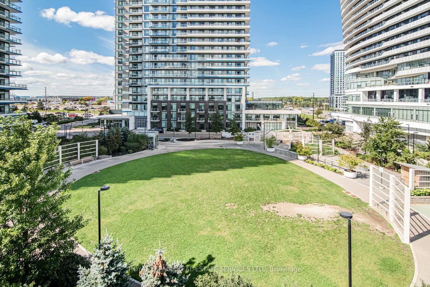 2530 Eglinton Avenue W #117