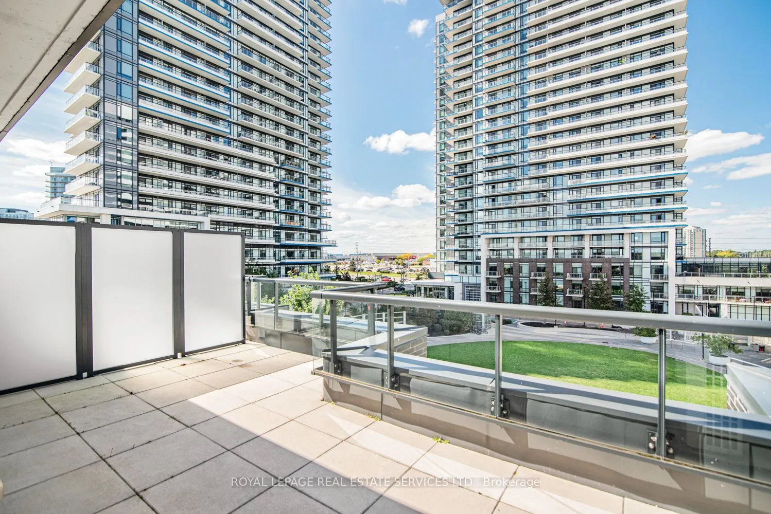 2530 Eglinton Avenue W #117