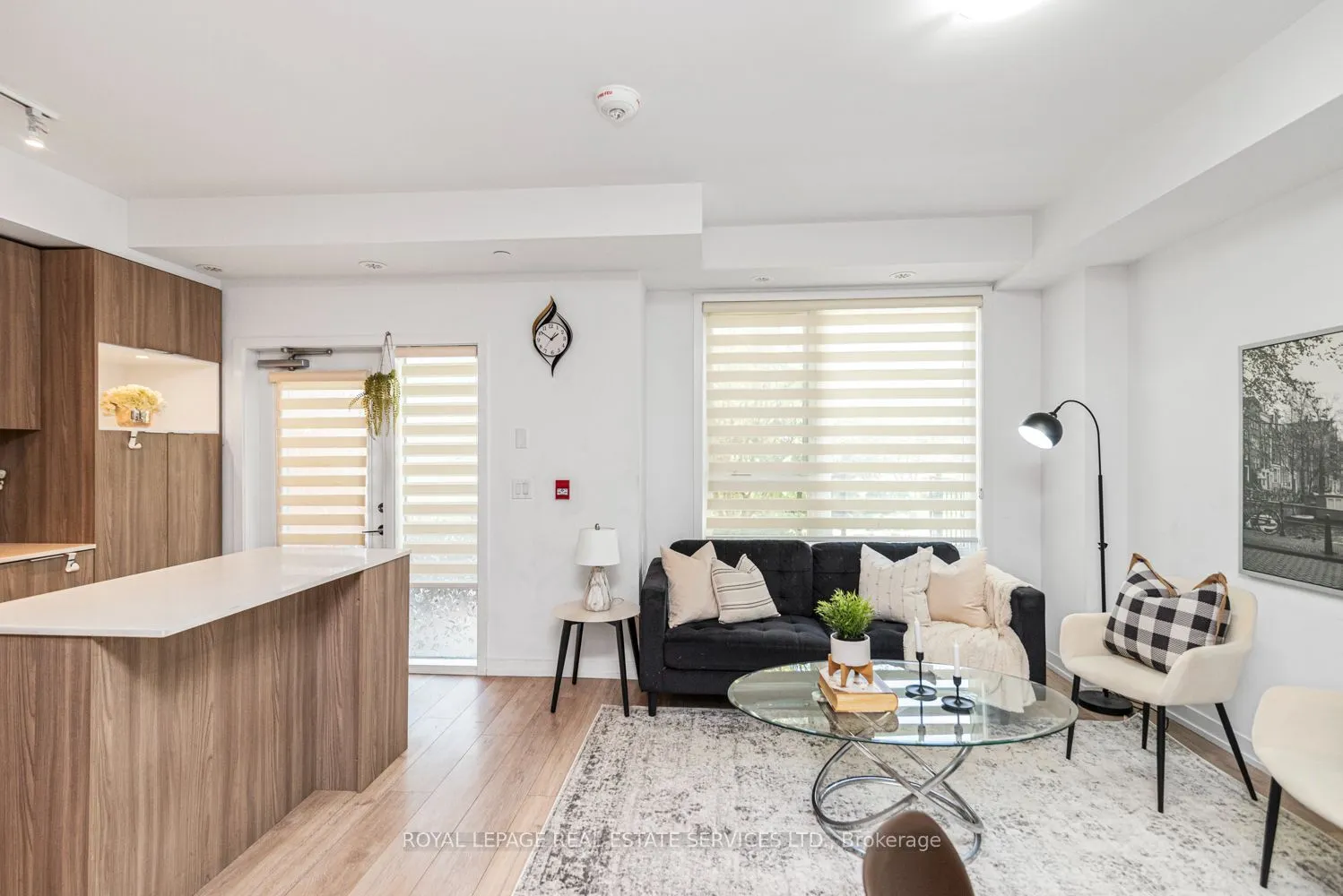 2530 Eglinton Avenue W #117