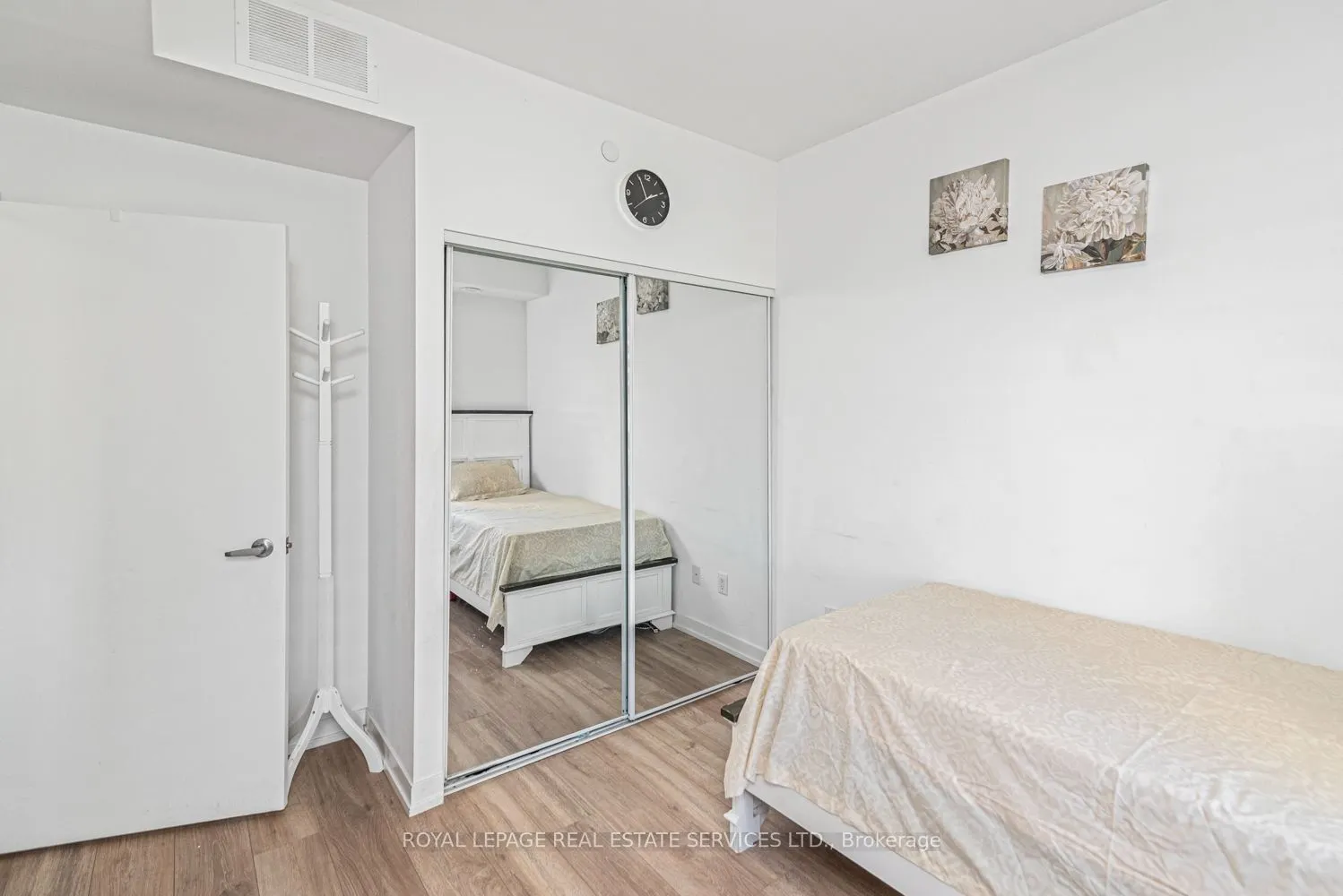2530 Eglinton Avenue W #117