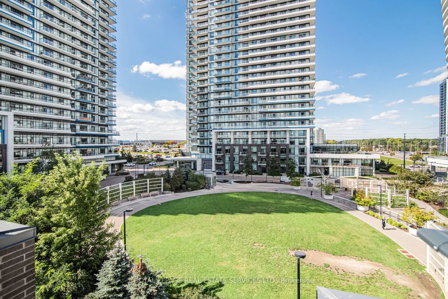 2530 Eglinton Avenue W #117