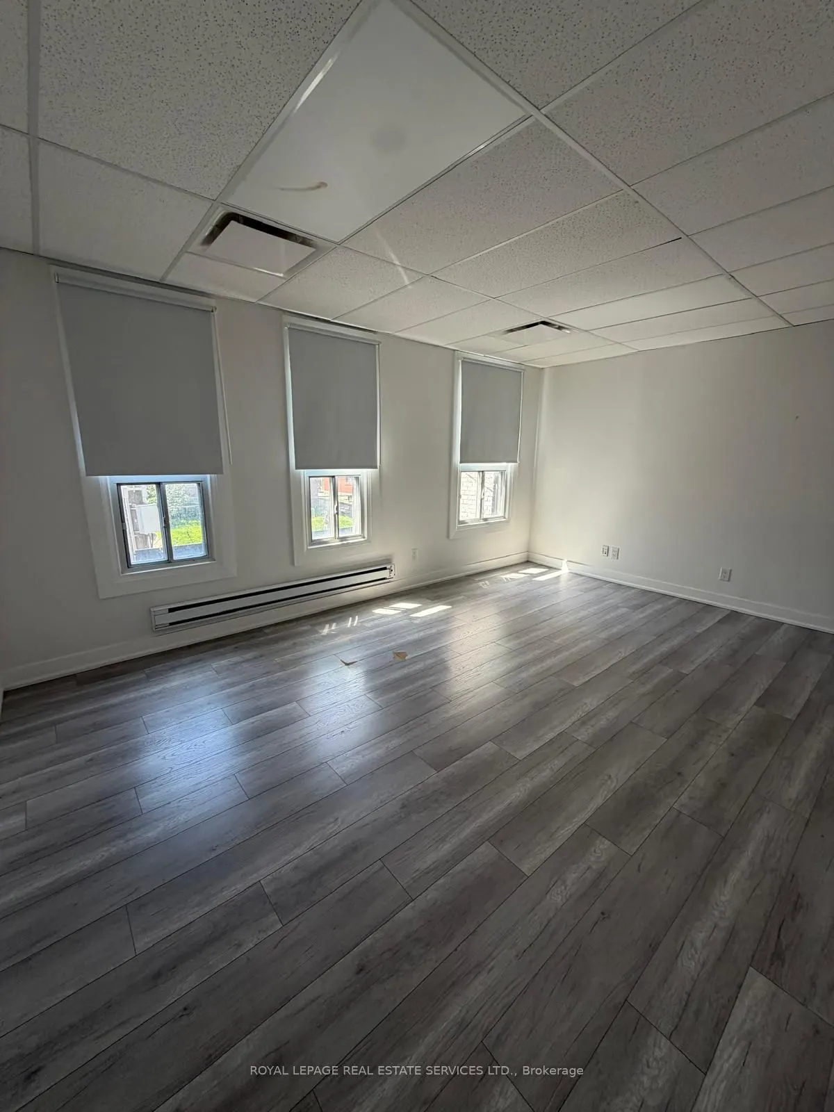 1226 King Street W #Upper