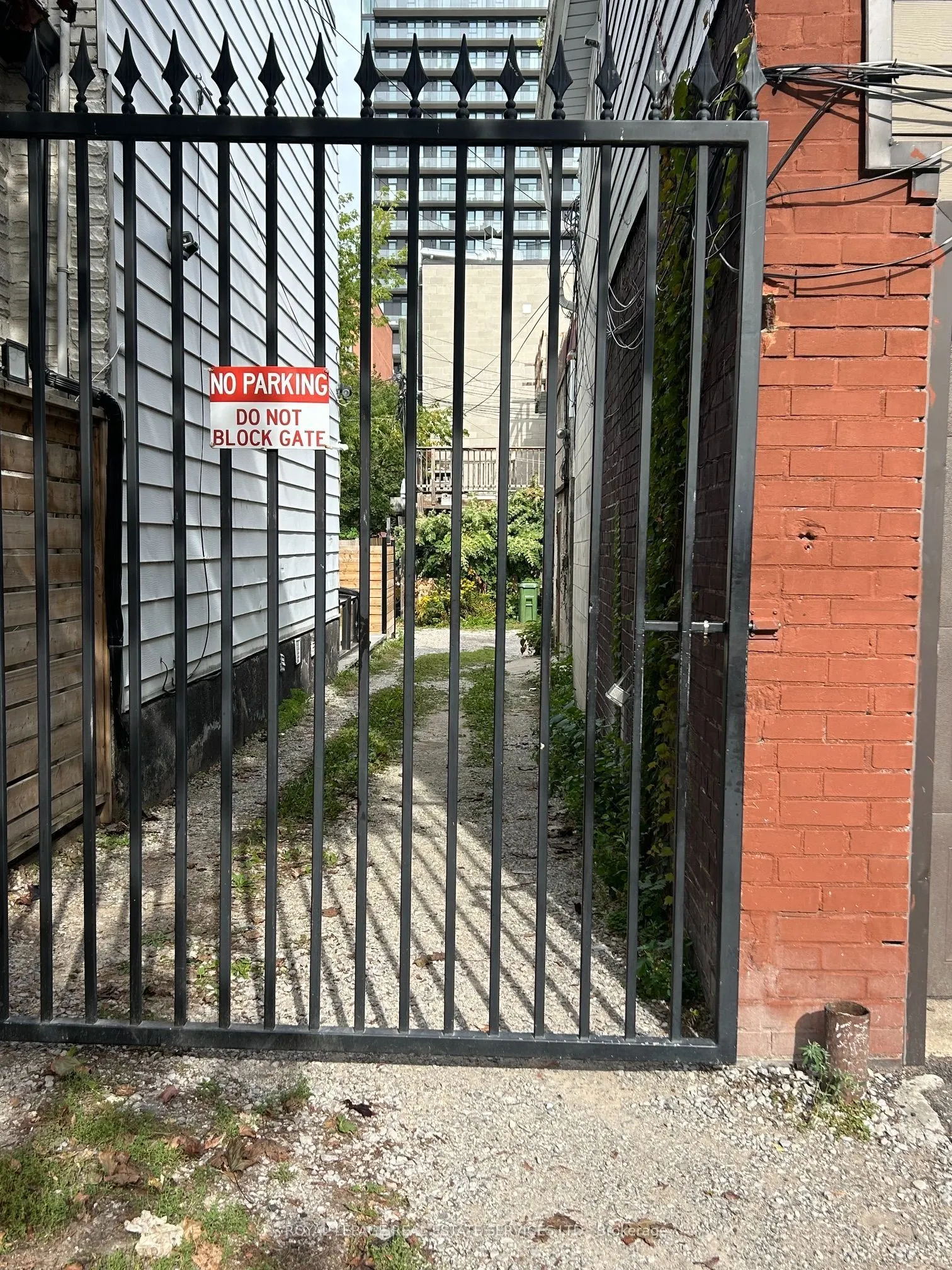 1226 King Street W #Upper
