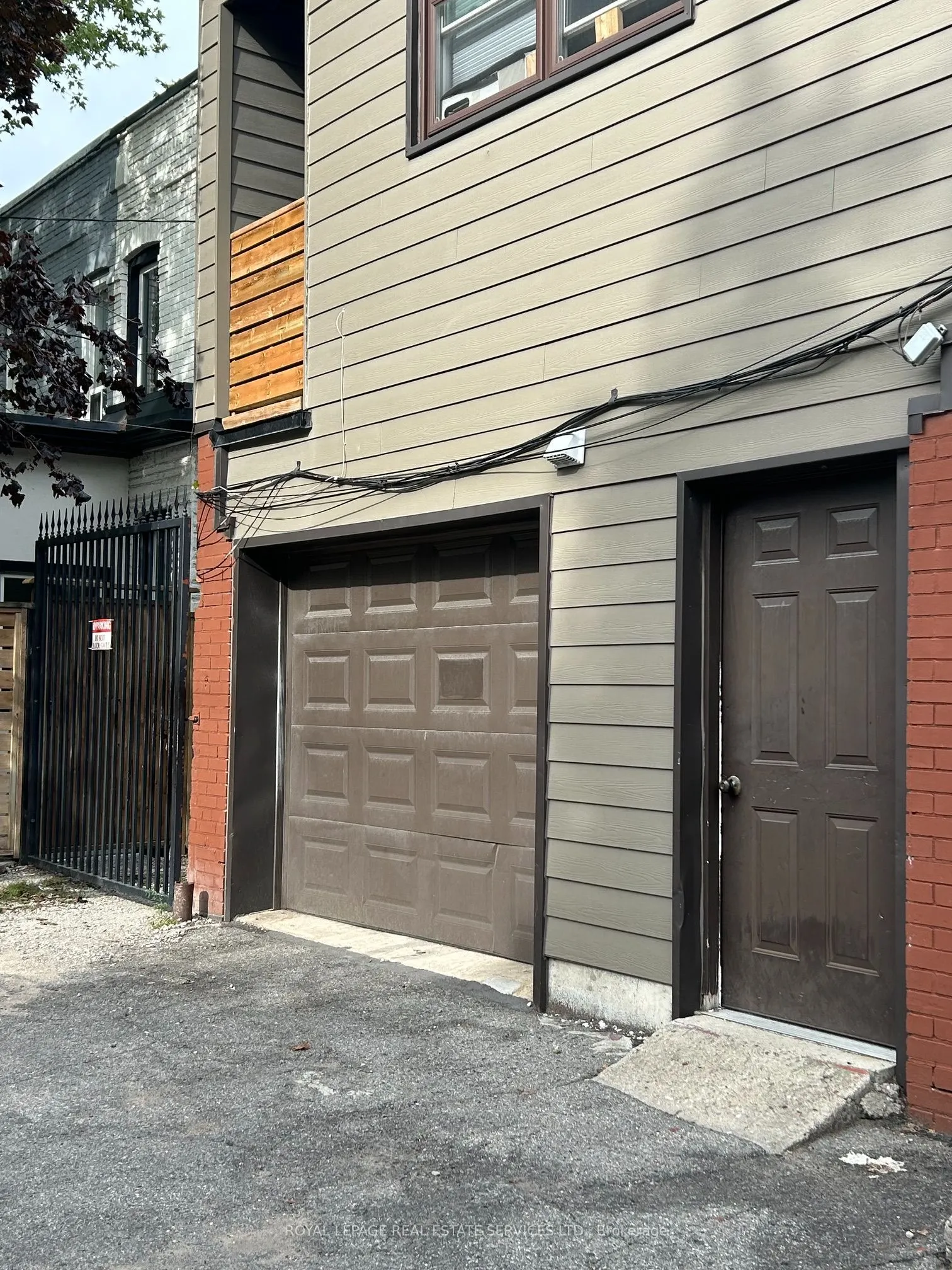 1226 King Street W #Upper