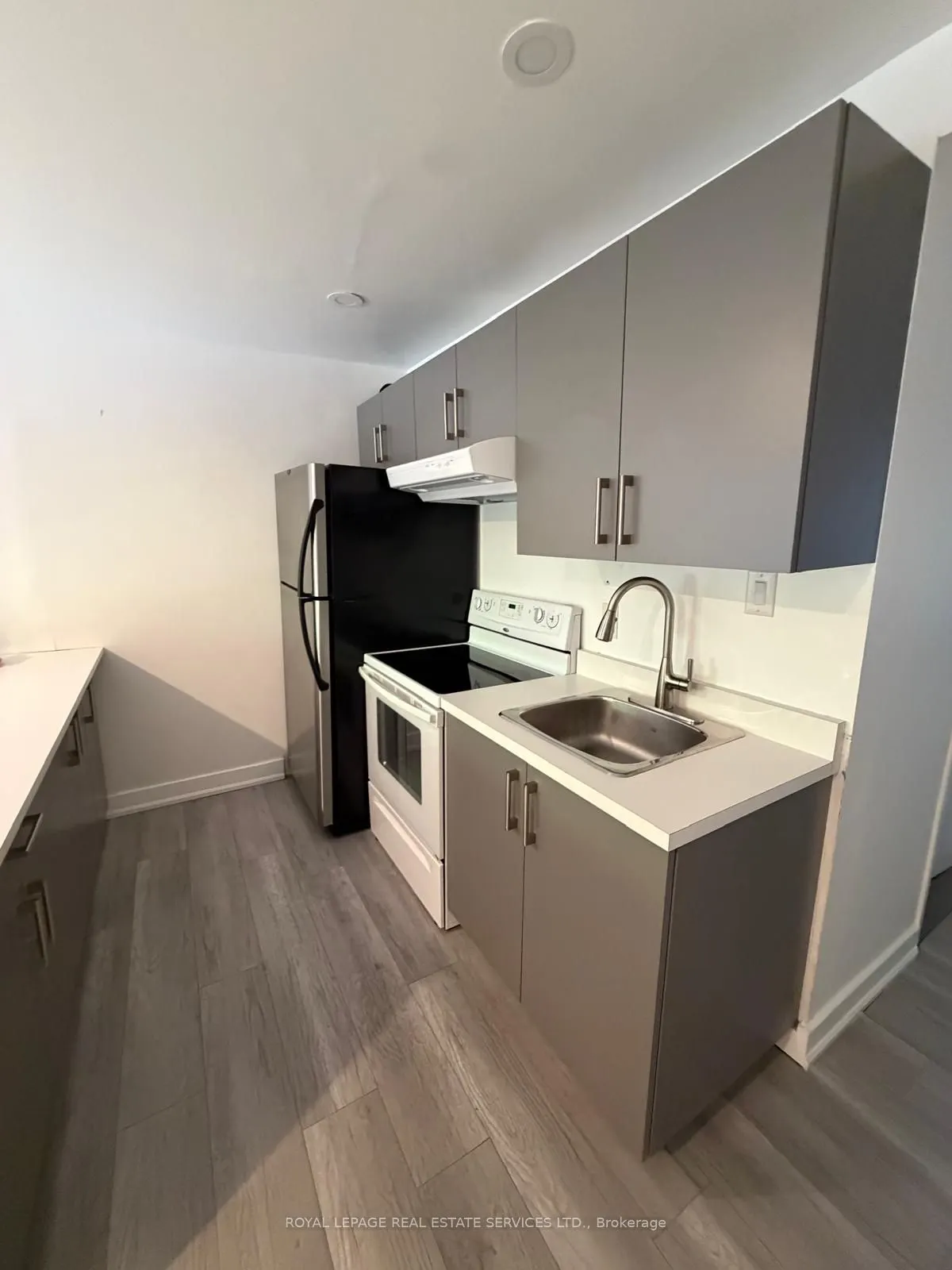 1226 King Street W #Upper