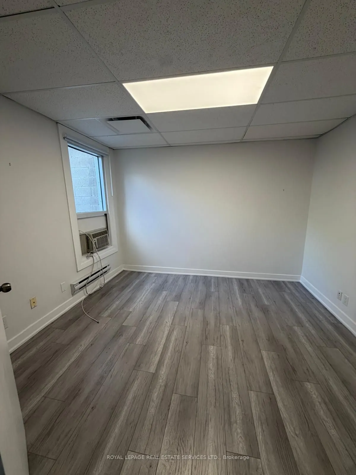 1226 King Street W #Upper