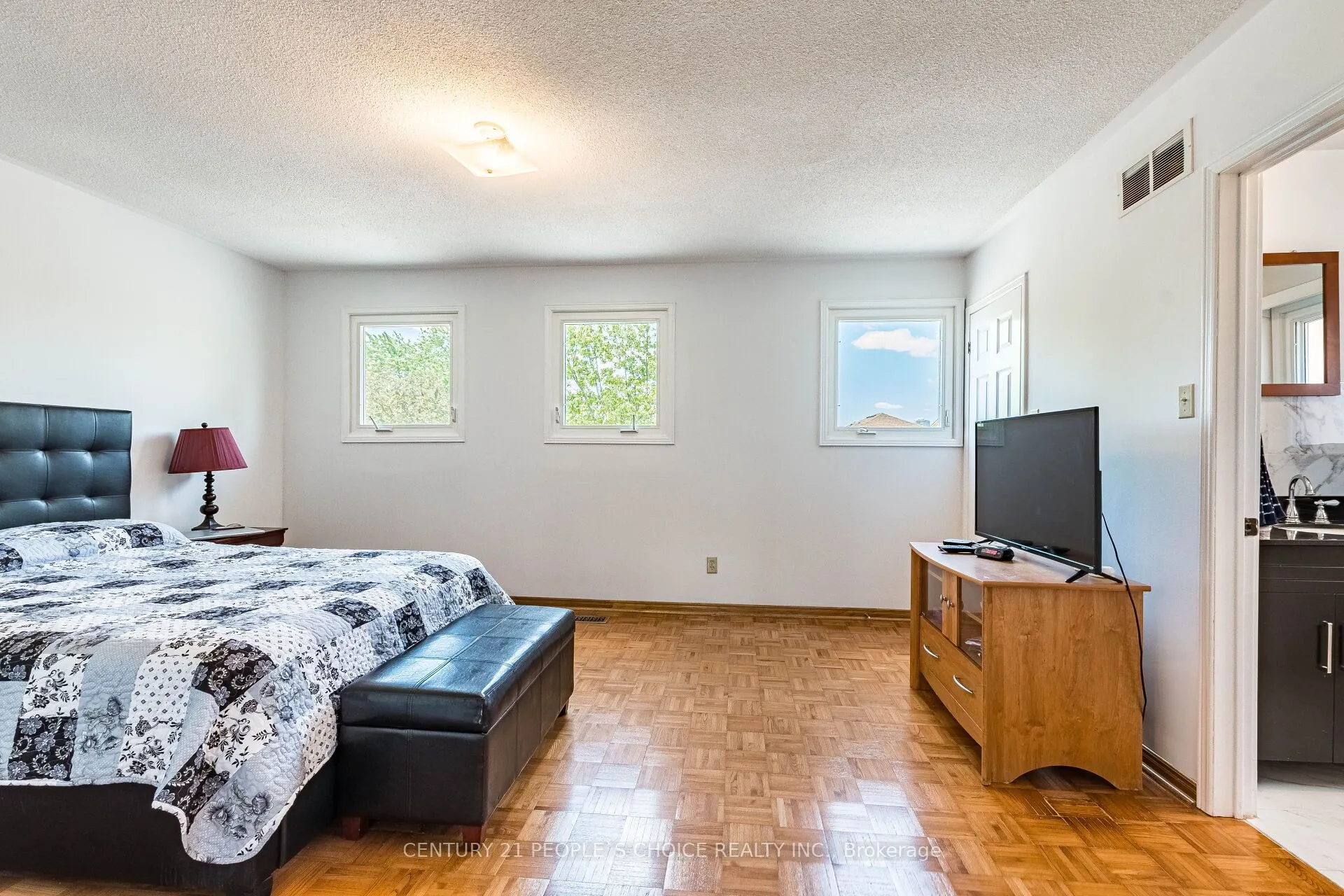 4844 Owl Circle