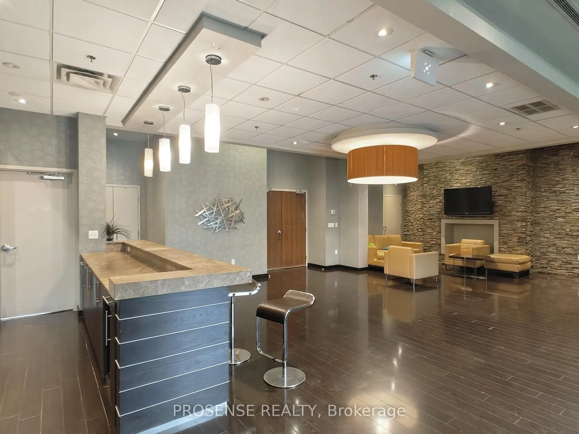 215 Queen Street E #306