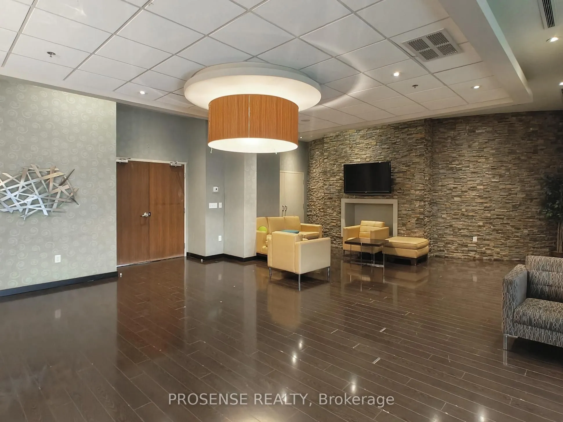 215 Queen Street E #306