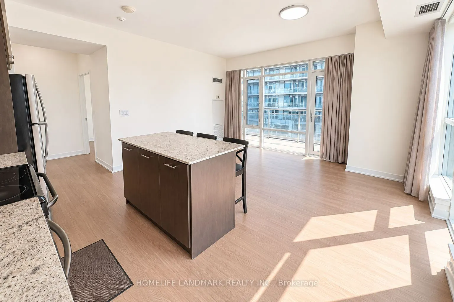 360 Square One Drive #805