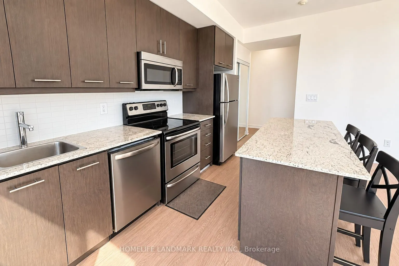 360 Square One Drive #805