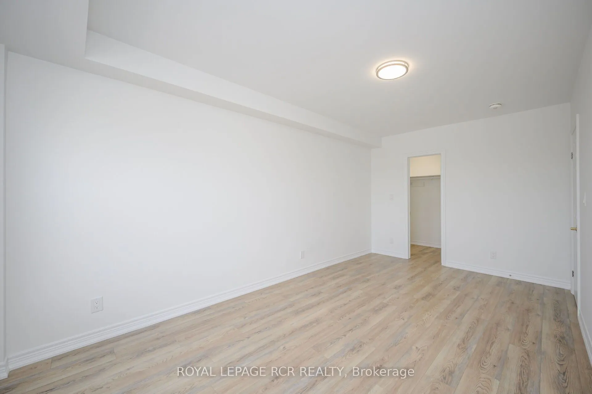 15 Brenda Boulevard #305