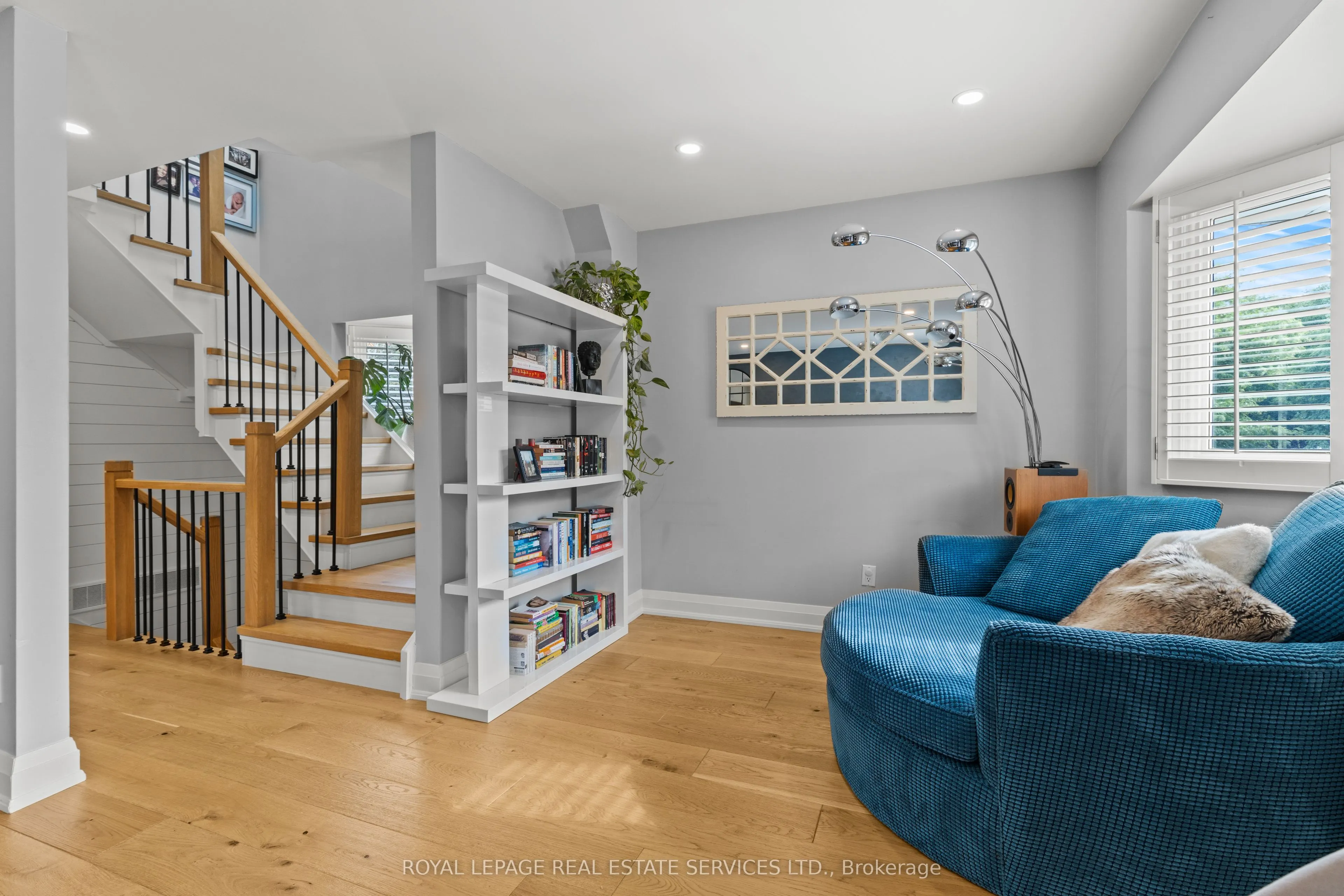2303 Marine Drive #5