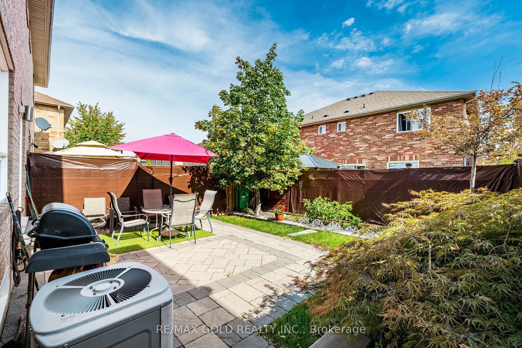 6 Mistdale Crescent