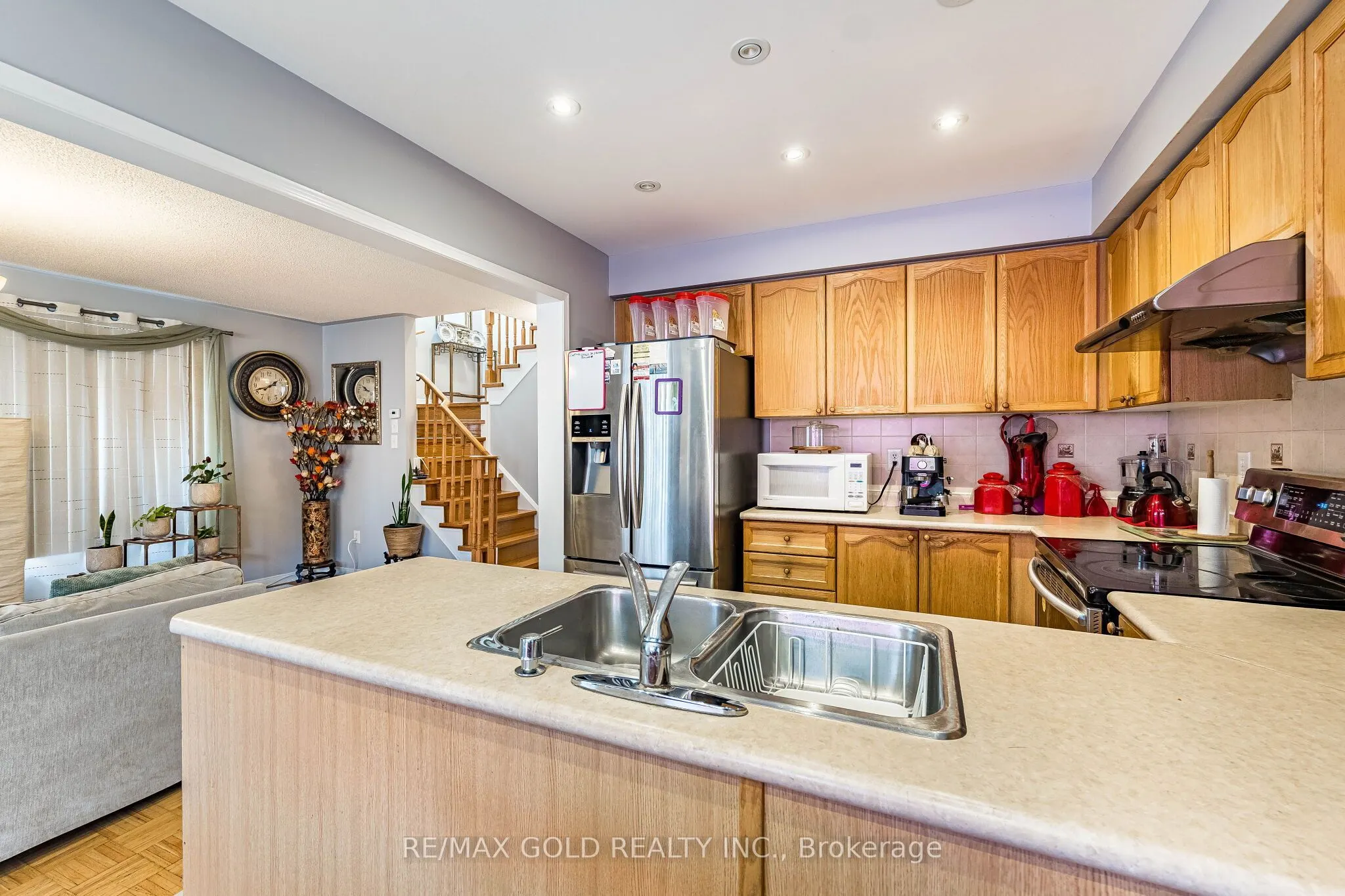 6 Mistdale Crescent