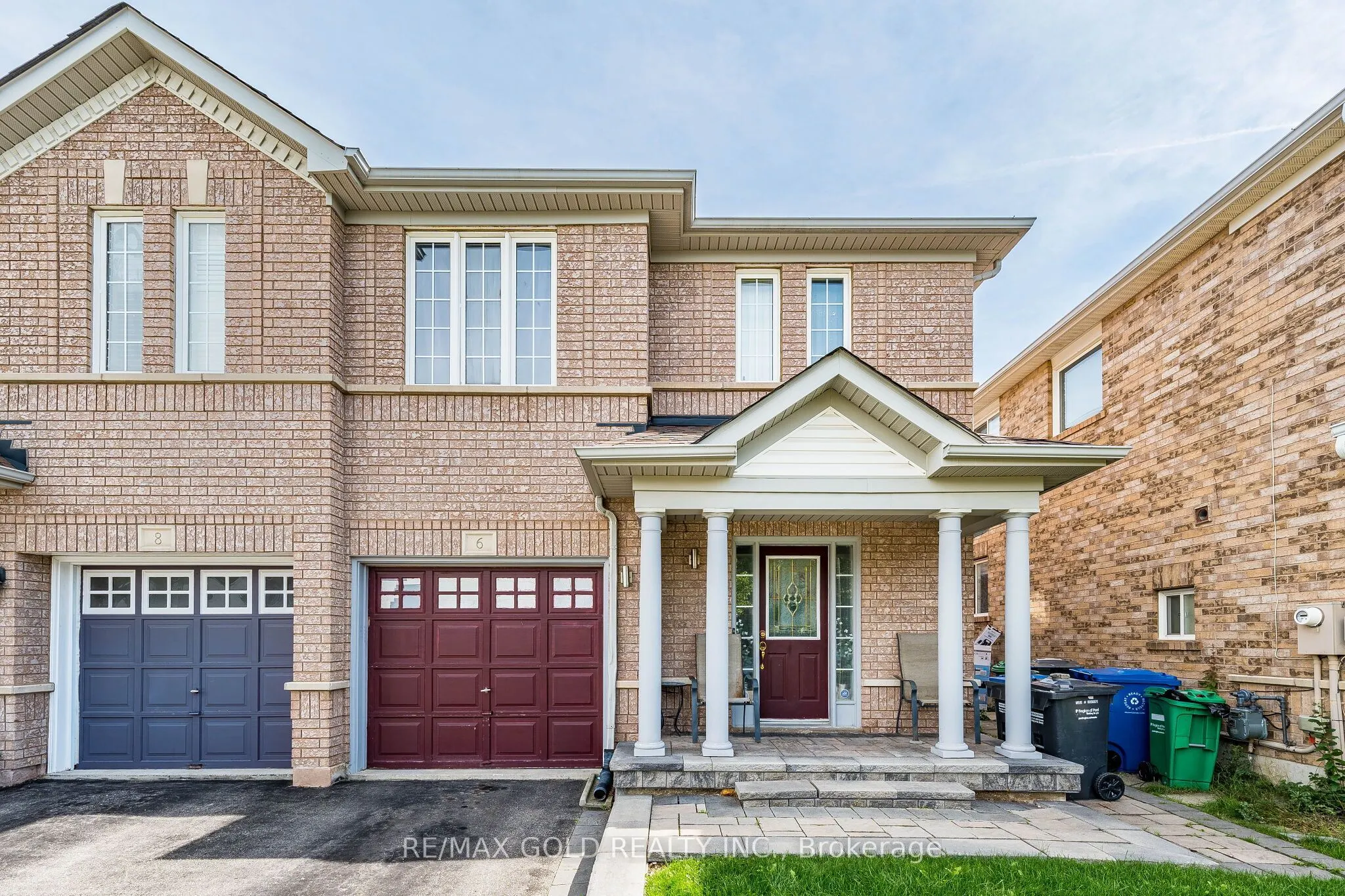 6 Mistdale Crescent