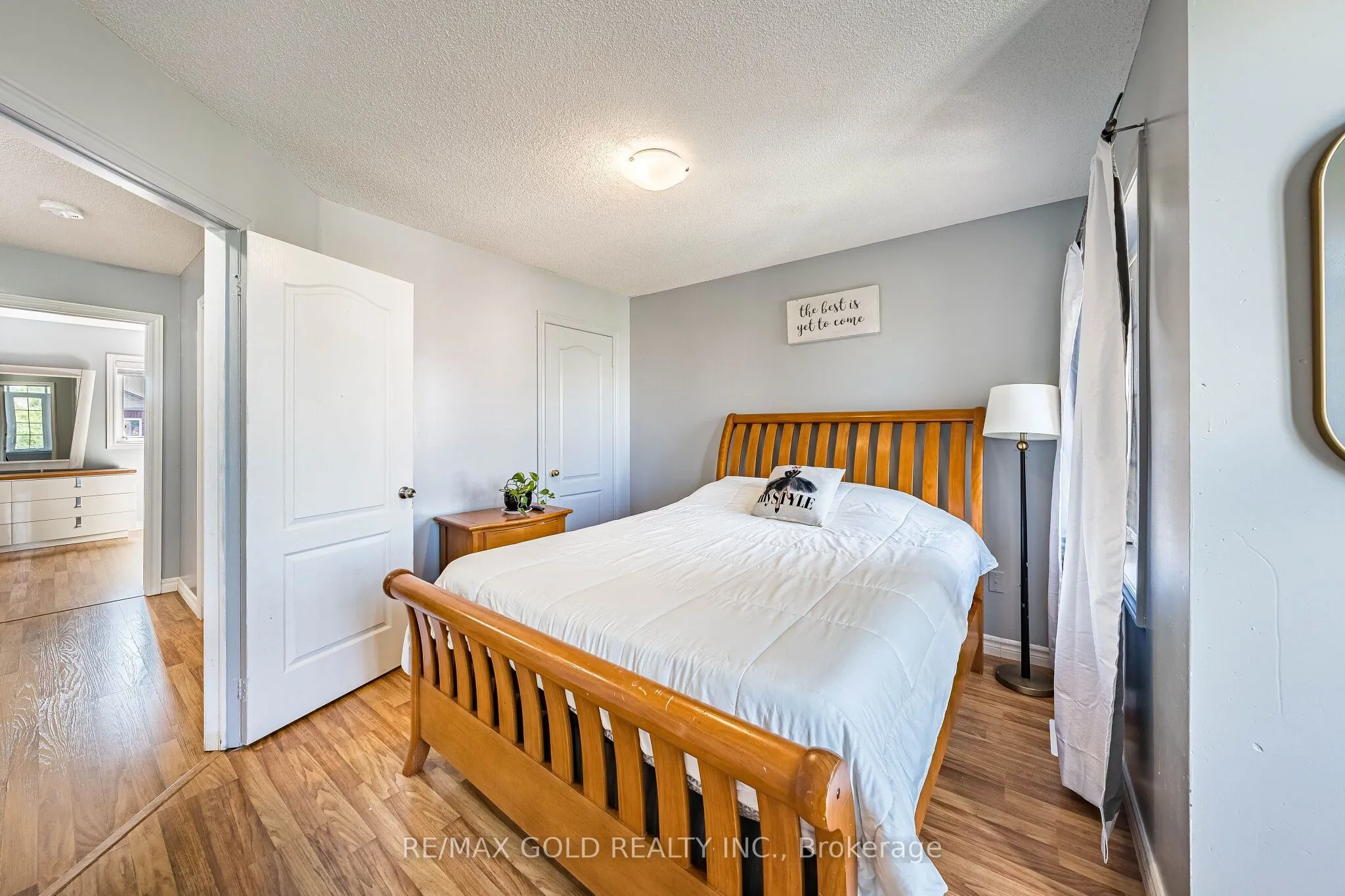 20 Amaranth Crescent