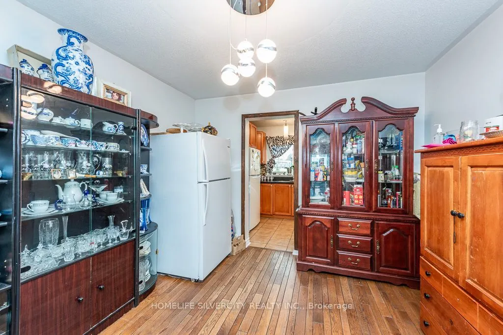900 Central Park Drive #36