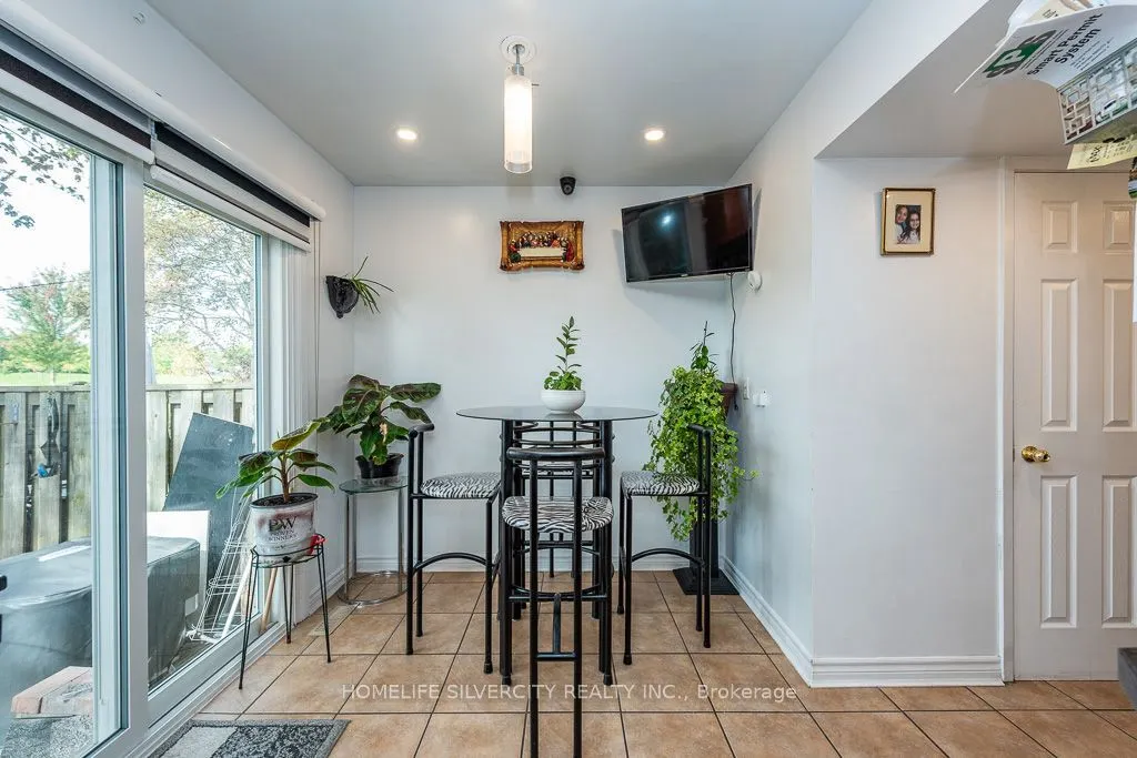 900 Central Park Drive #36