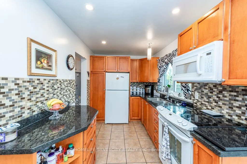 900 Central Park Drive #36