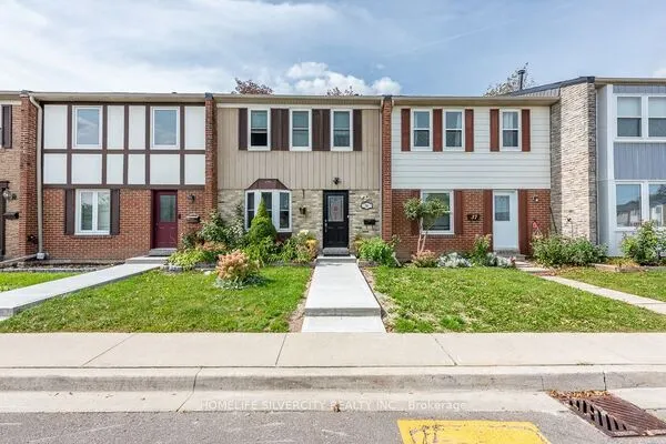900 Central Park Drive