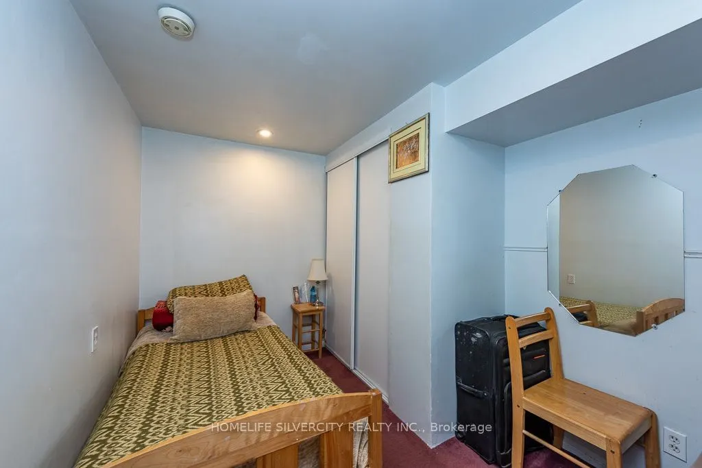 900 Central Park Drive #36
