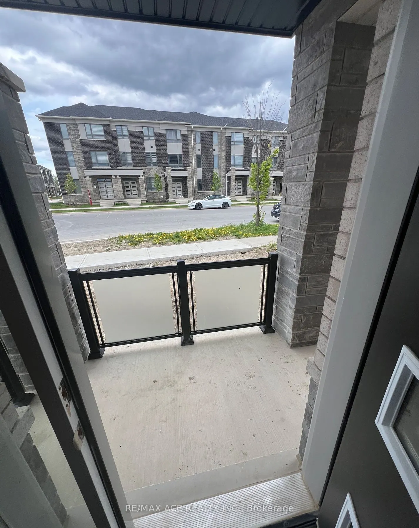 2 Plume Street #B