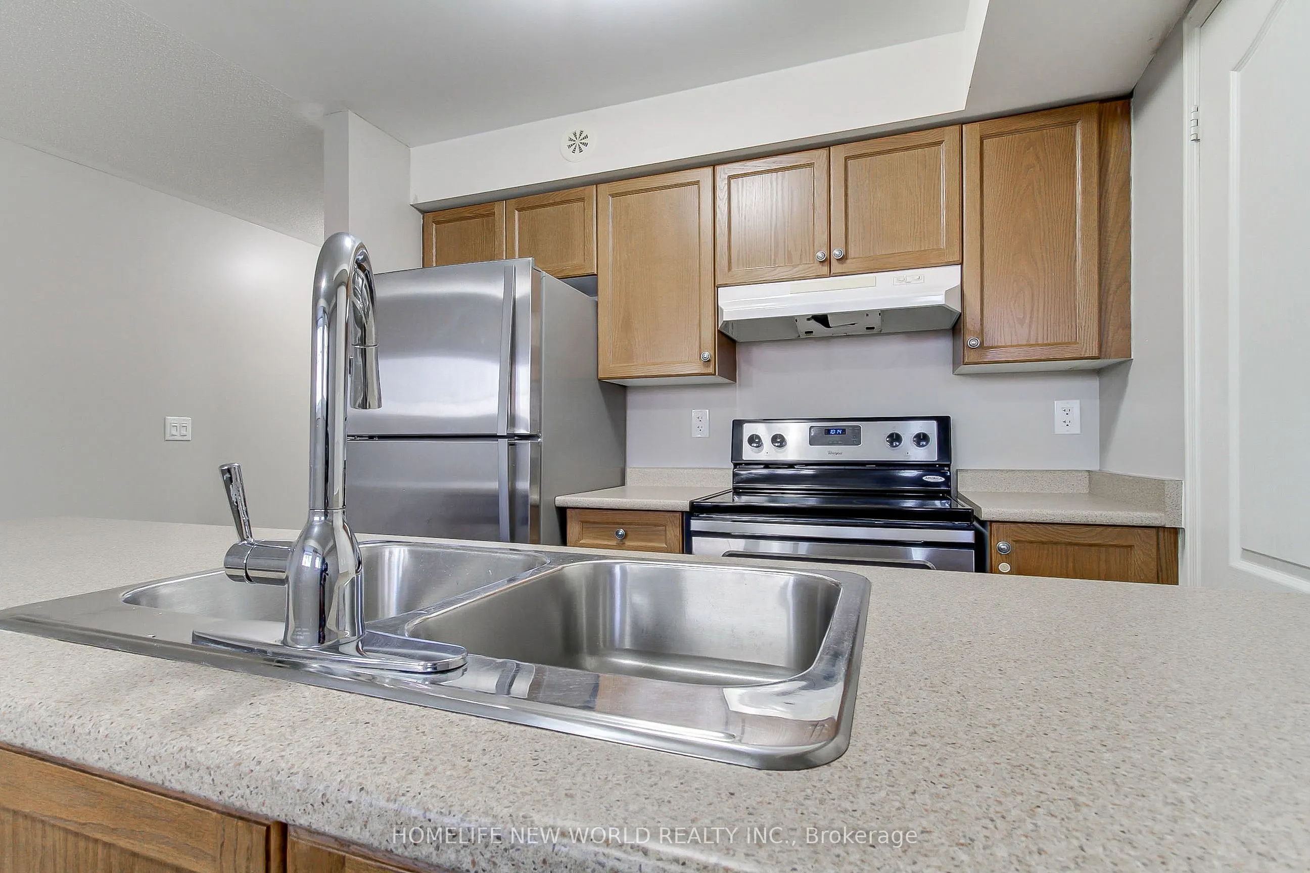 133 Isaac Devins Boulevard #3