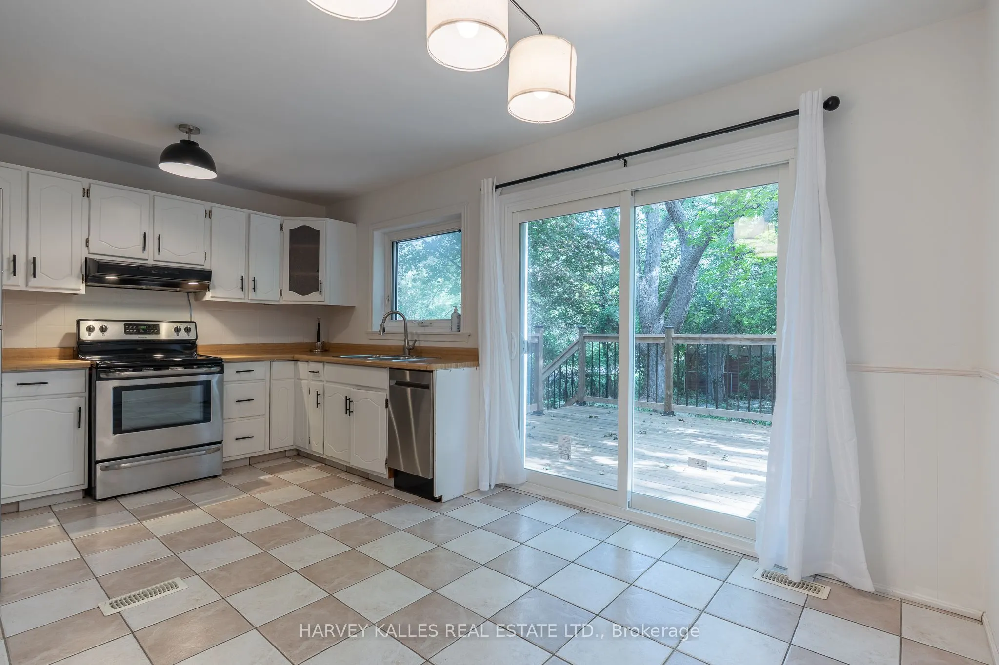 2258 Brookhurst Road