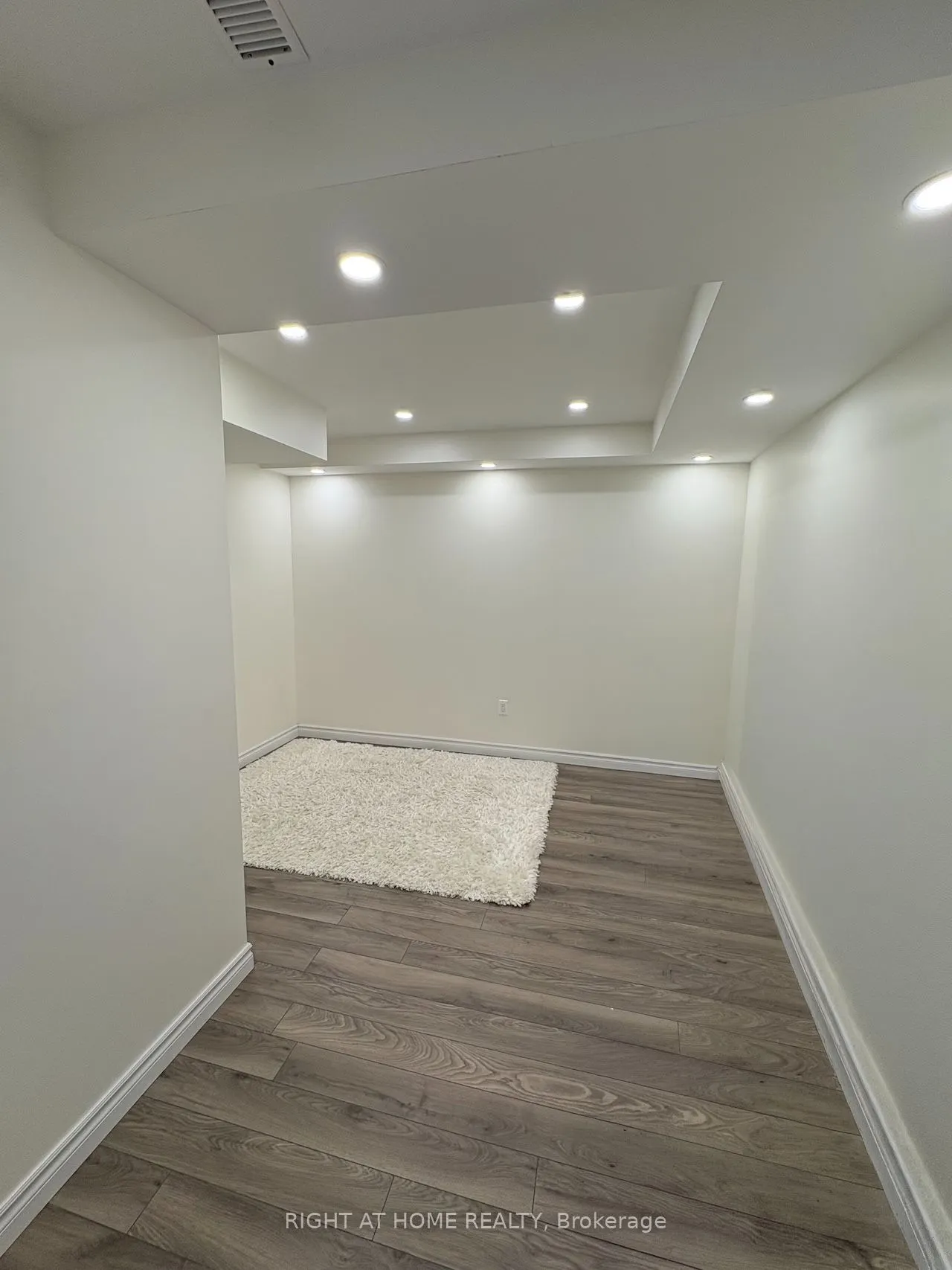 408 Belcourt Common