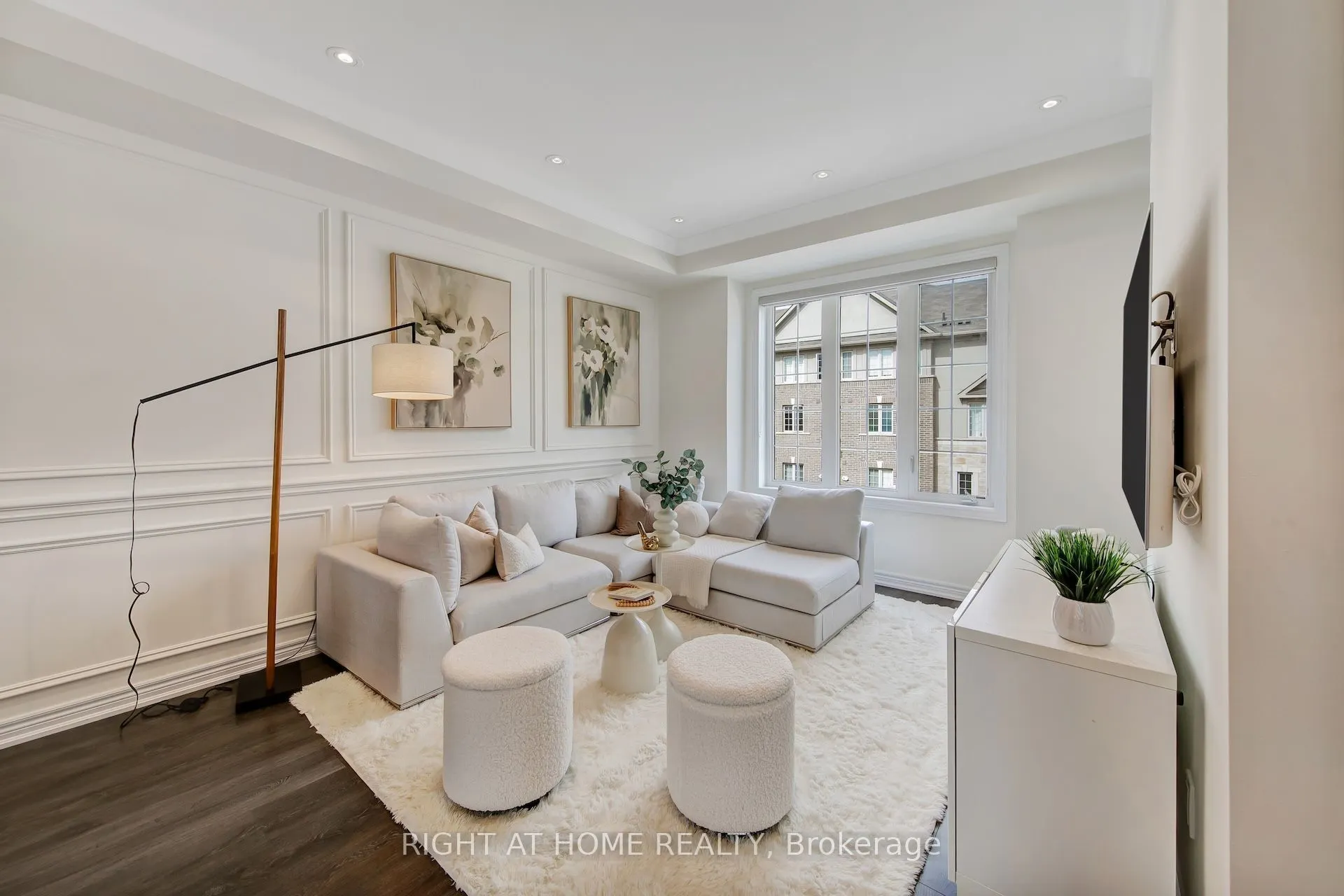 408 Belcourt Common