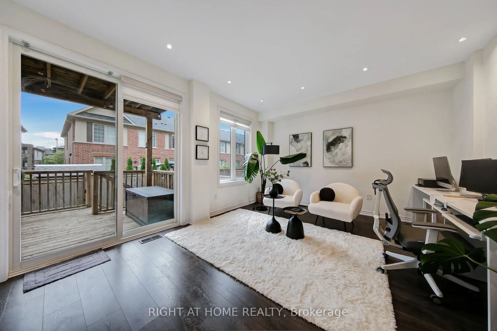 408 Belcourt Common