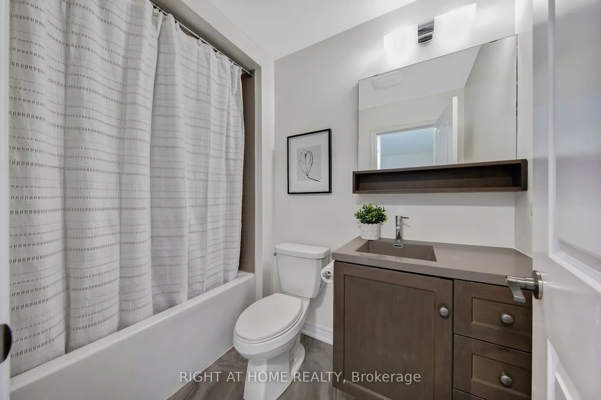 408 Belcourt Common