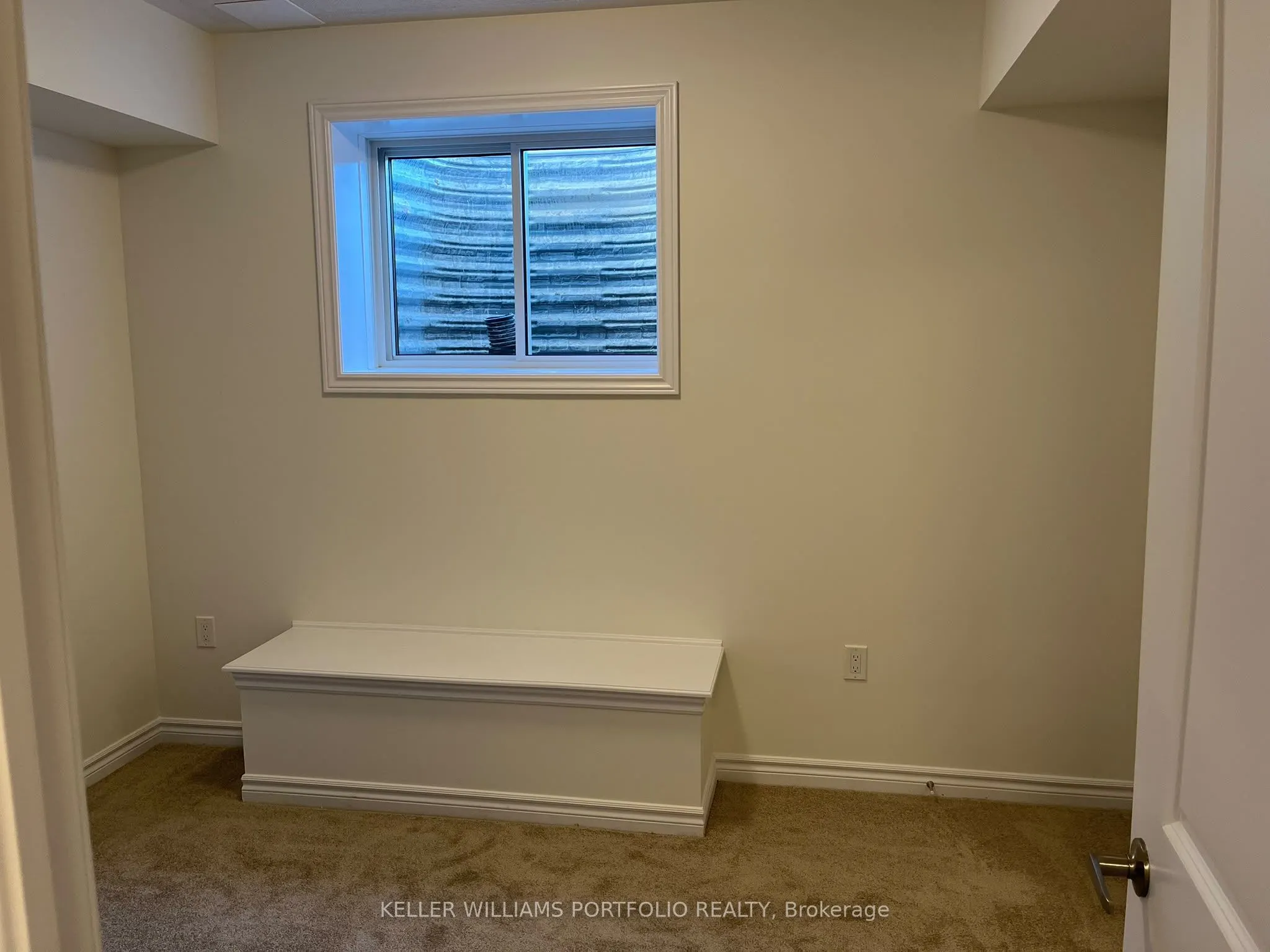 8 Thornbird Crescent #Bsmt