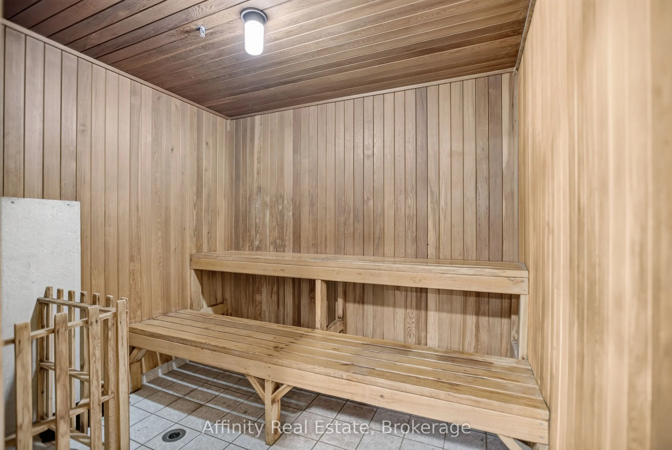 2323 Confederation Parkway #808