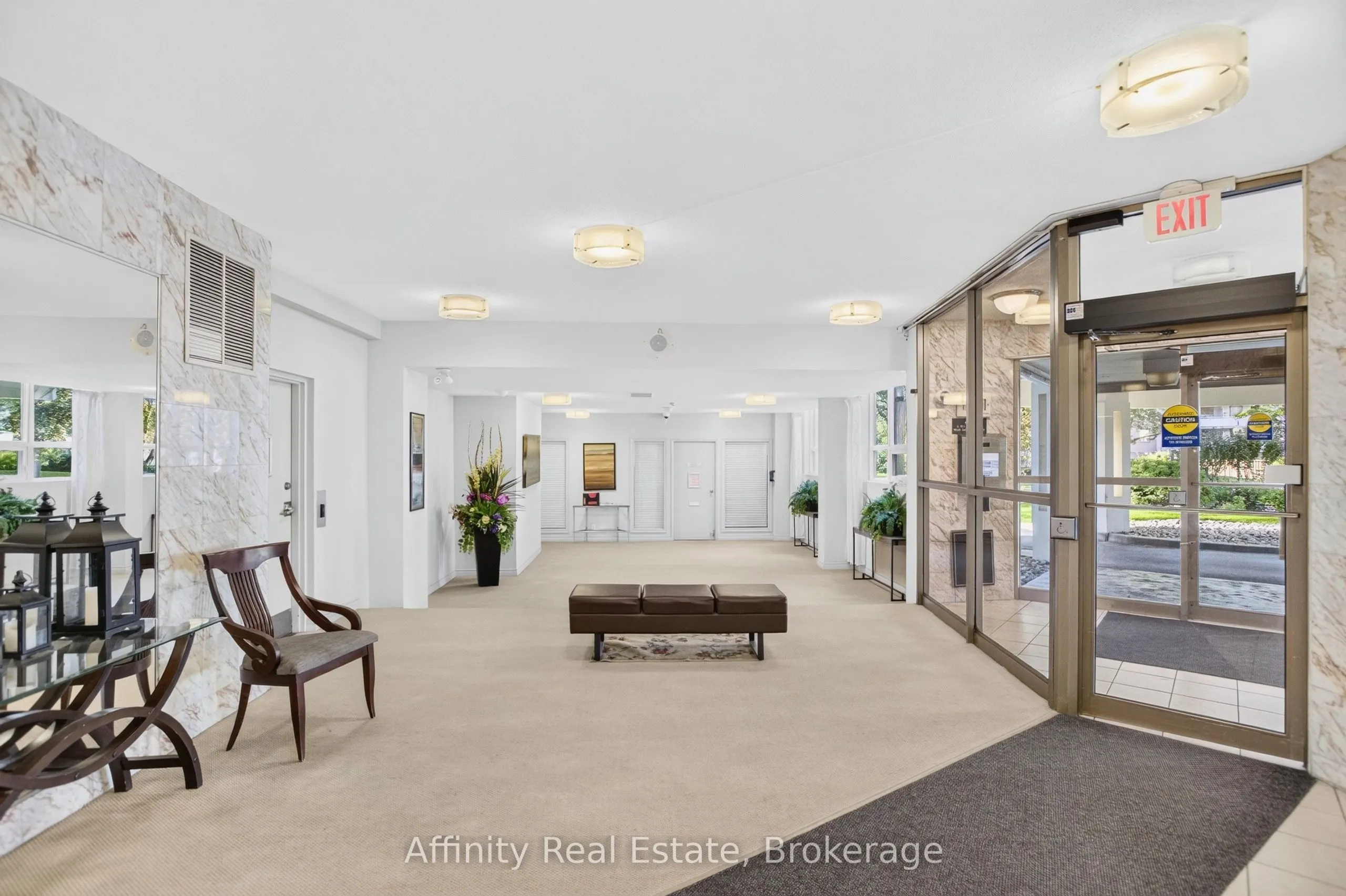 2323 Confederation Parkway #808