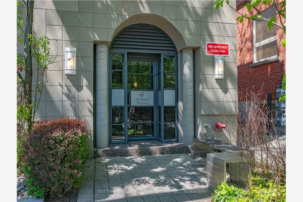 6 Bartlett Avenue W #5