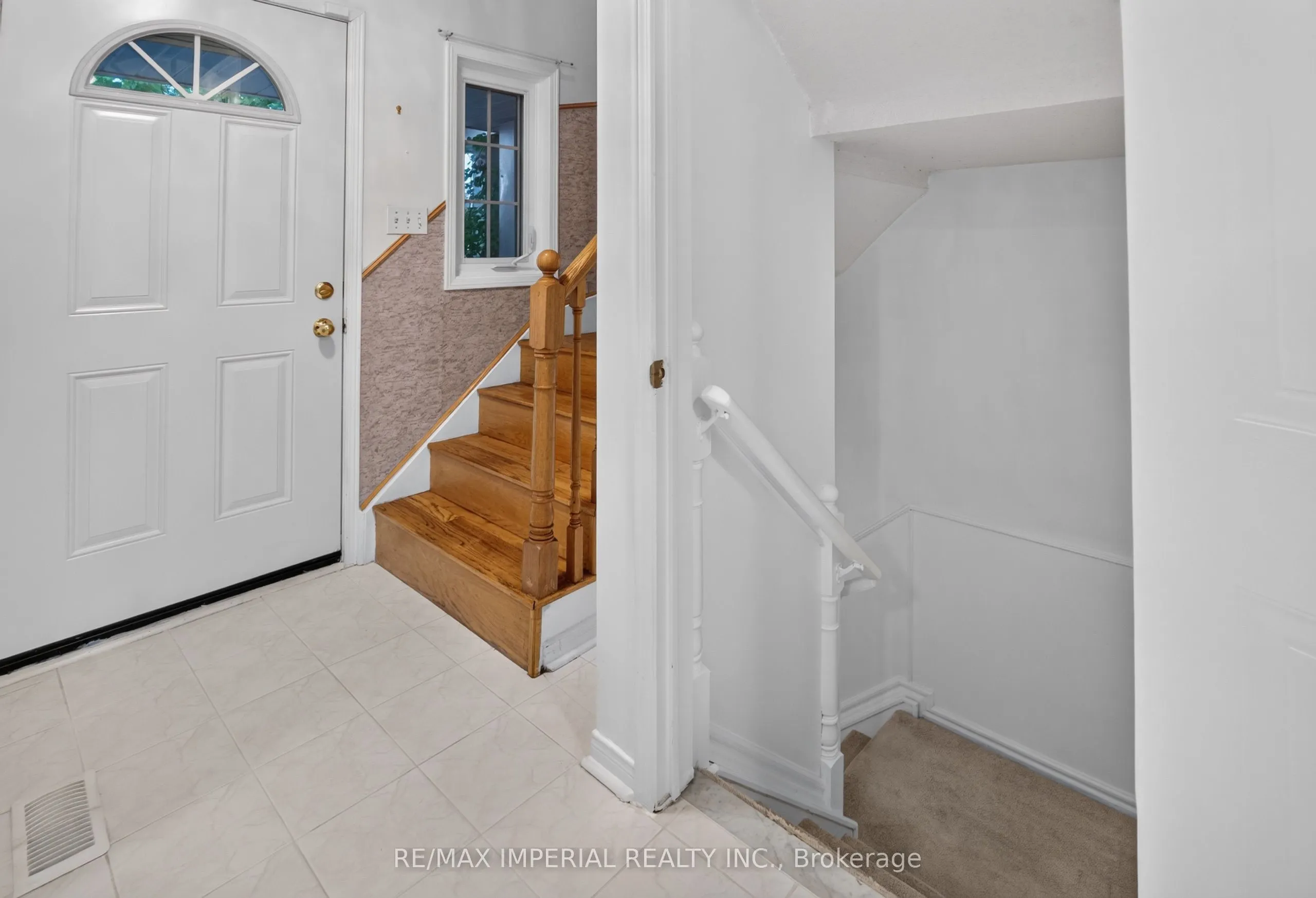 5205 Glen Erin Drive #26A