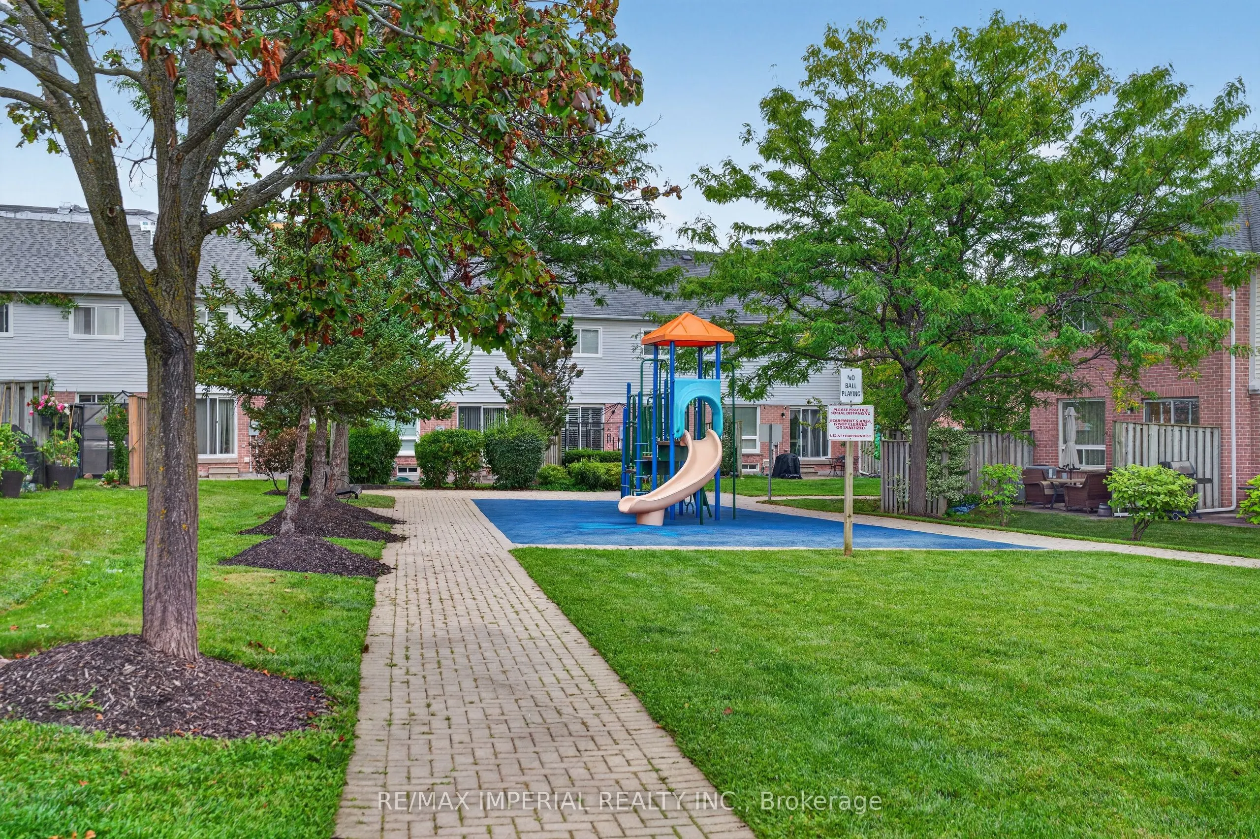 5205 Glen Erin Drive #26A