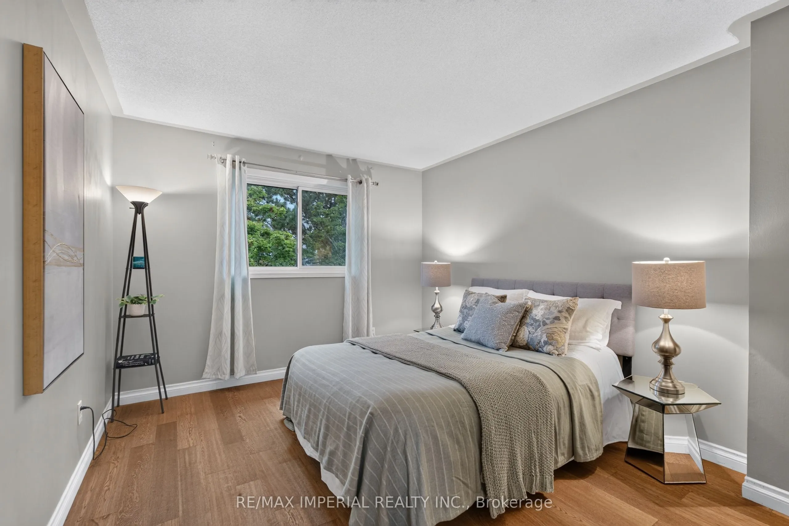 5205 Glen Erin Drive #26A