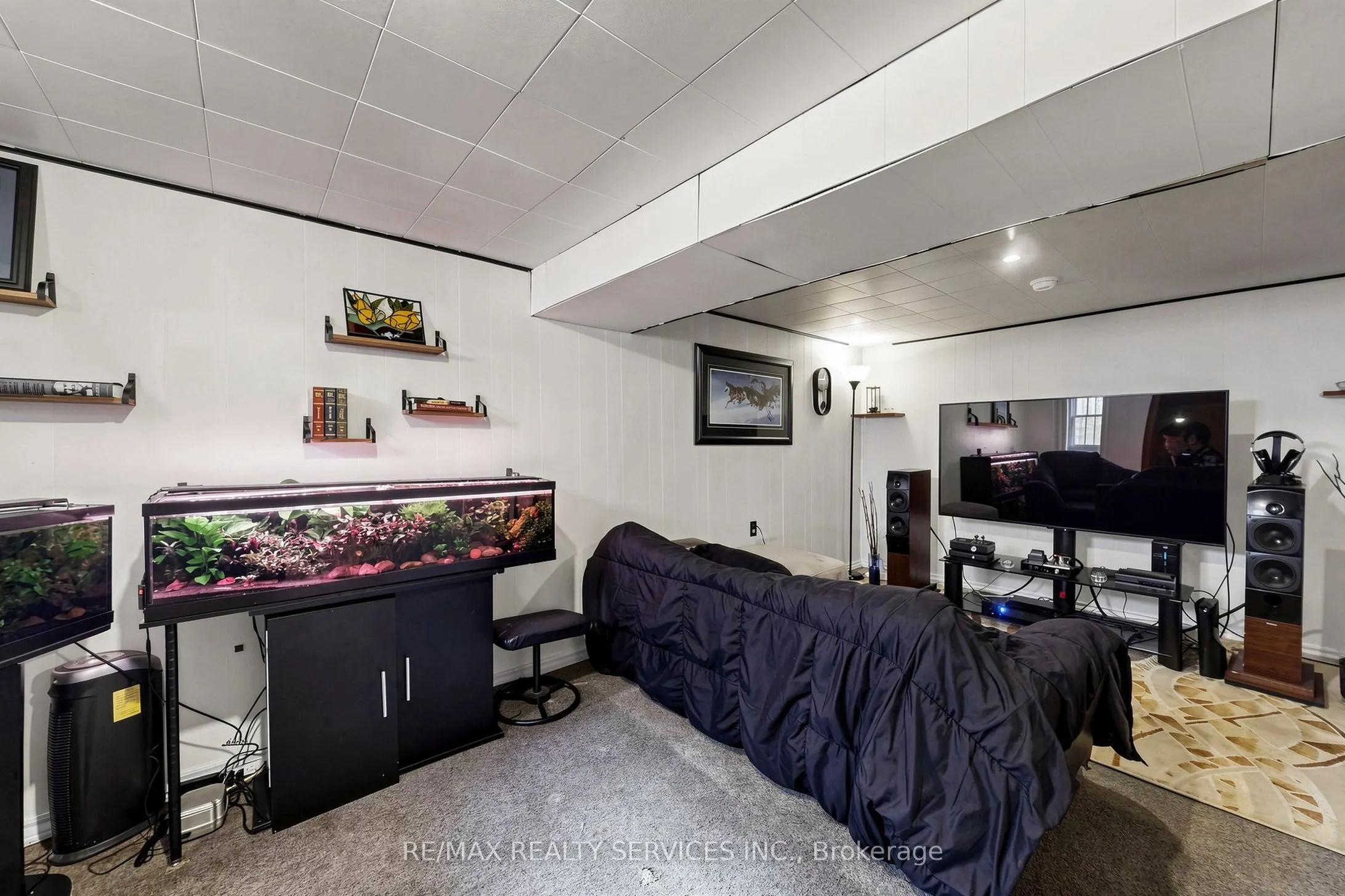 54 Griselda Crescent
