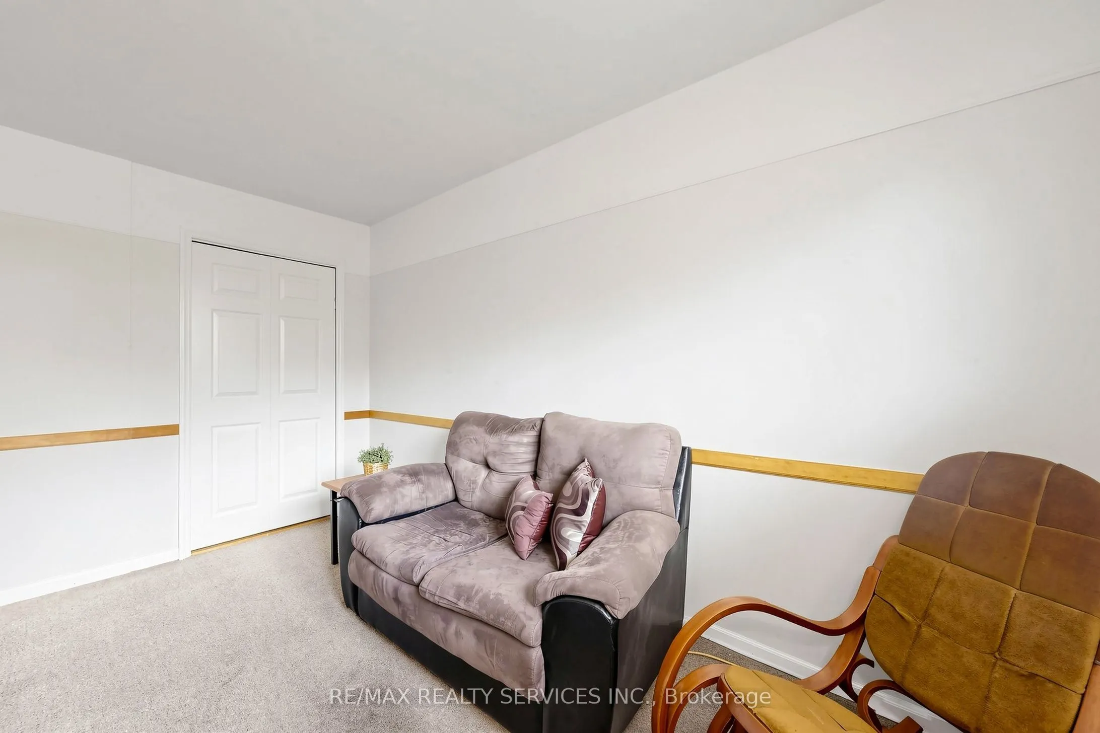 54 Griselda Crescent