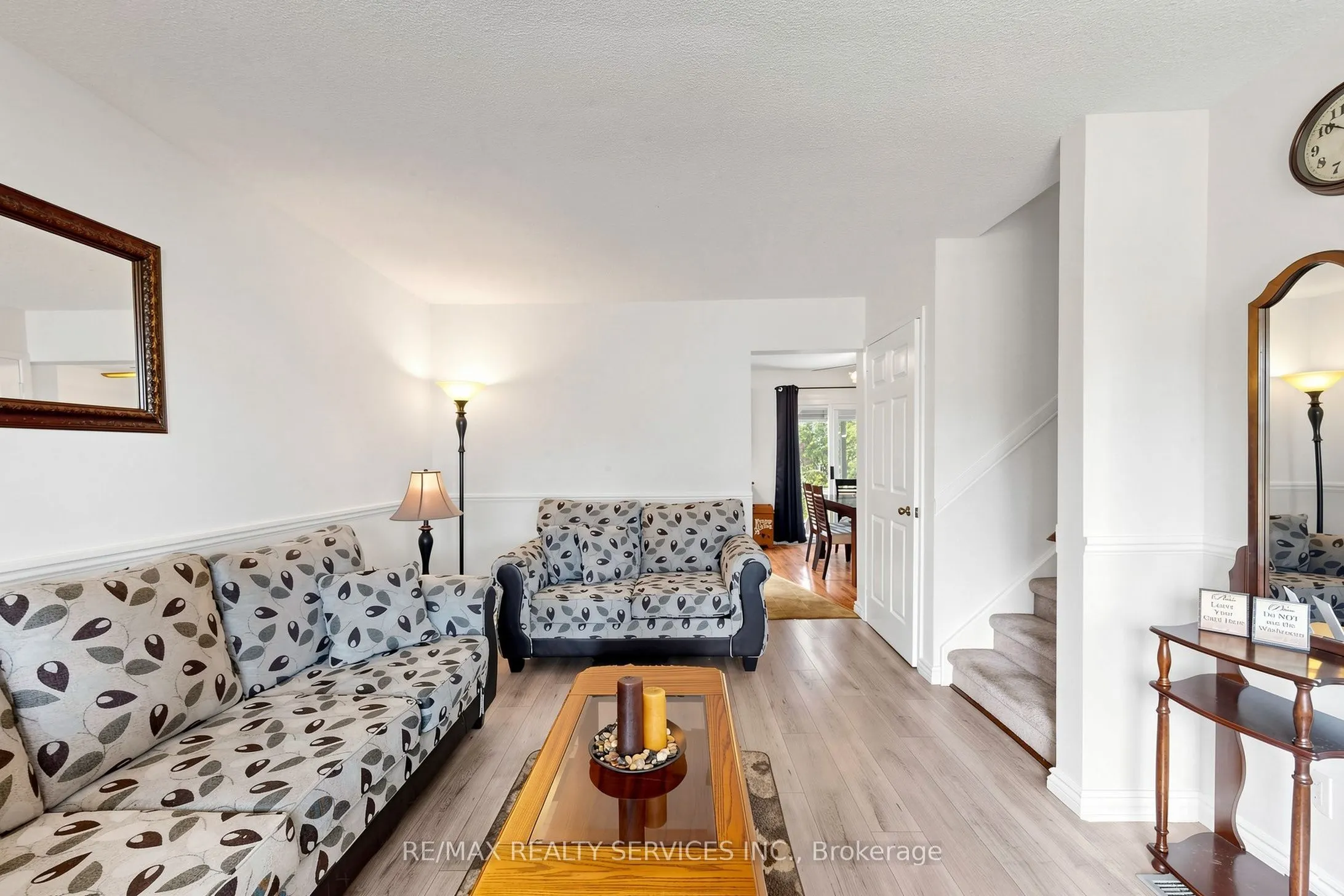 54 Griselda Crescent