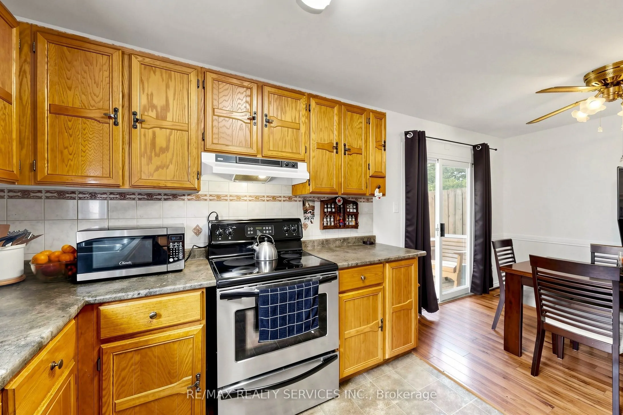 54 Griselda Crescent