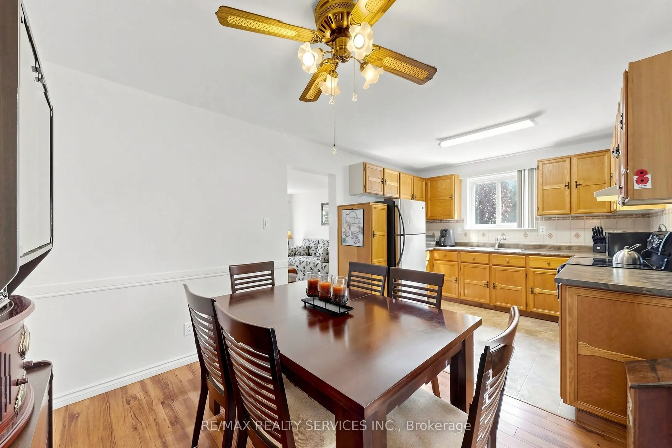 54 Griselda Crescent