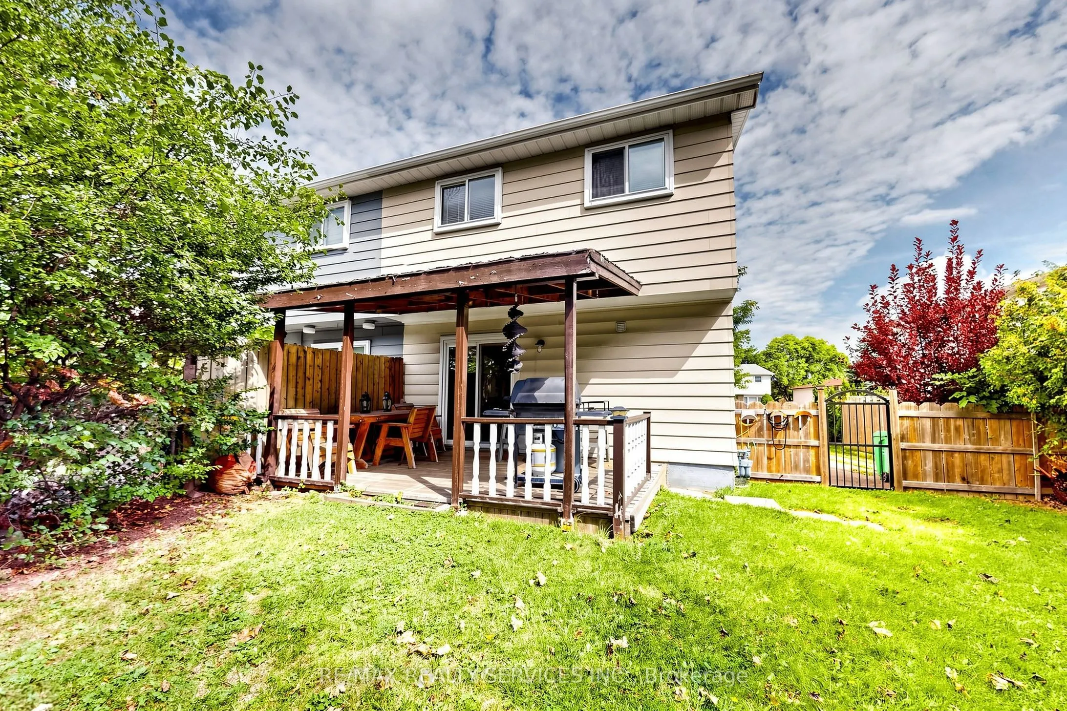 54 Griselda Crescent